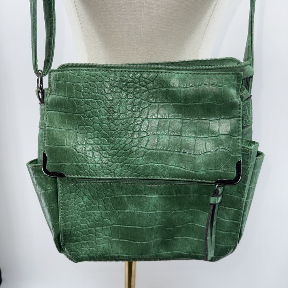 BUENO Vintage Old Money Croc Embossed Crossbody Bag Green Multi Pocket Purse